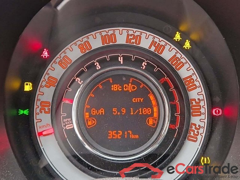 FIAT 500 1.0 Hybrid Club #5