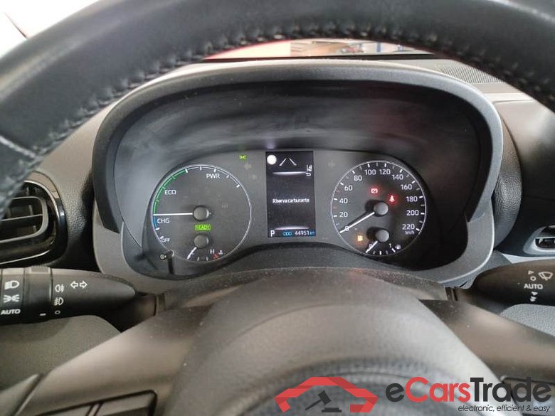 TOYOTA YARIS / 2020 / 5P / BERLINA HYBRID BUSINESS MY20 #4