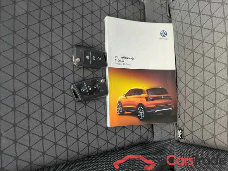 VOLKSWAGEN T-Cross 70 kW #6