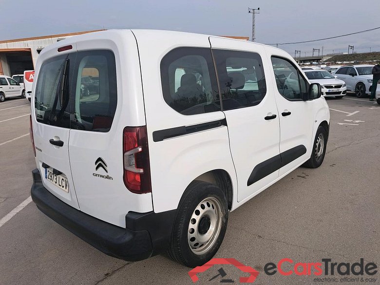 CITROEN Berlingo / 2018 / 4P / combi Talla M BlueHDi 100 LIVE (AC) #2