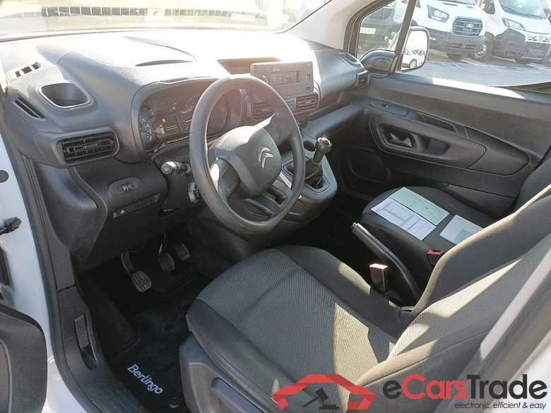 CITROEN Berlingo / 2015 / 4P / combi Talla M BlueHDi 100 S&S LIVE (IND) #3