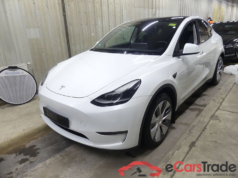 TESLA Model Y Long Range Dual Motor AWD 5d 378kW