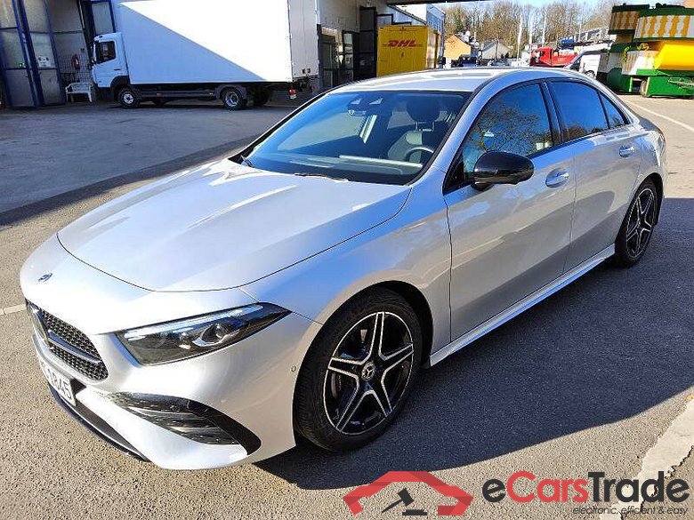 Mercedes-Benz A Limousine (BM 177)(08.2018->) DE - Lim4 A 200 EU6d, Lim. AMG Line (EURO 6d), (Facelift) 2022 - 2024