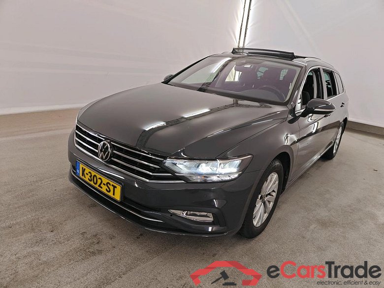Volkswagen Passat Variant 1.5 TSI 7-DSG Business 5d + Pano