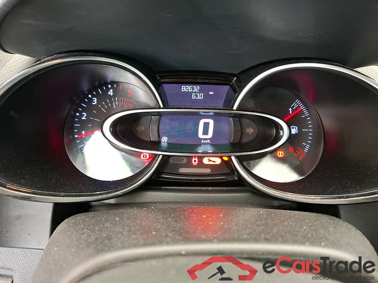 Clio IV Air MediaNav 1.5 dCi 75CV BVM5 E6 #6