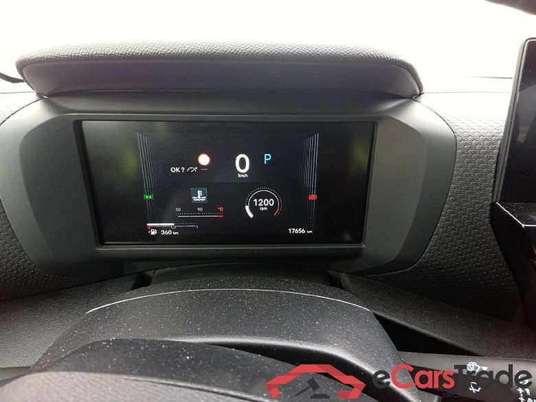 Citroen C4 Plus 1.2L PureTech 130 (EAT8) #4