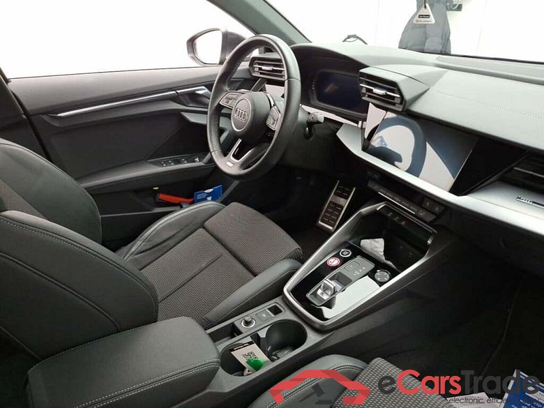AUDI A3 Sportback 30 TFSI S edition #3