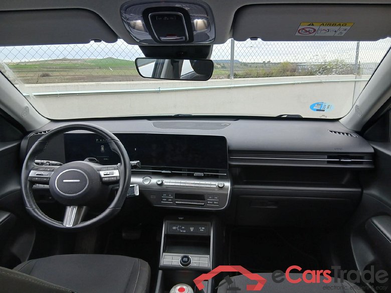 HYUNDAI Kona / 2023 / 5P / todoterreno 1.6 GDI HEV Maxx DCT #3