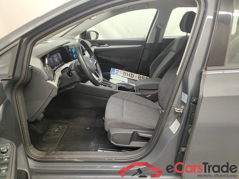 Volkswagen Golf Variant VIII 2.0 TDI 85kW DSG Life 5d #3