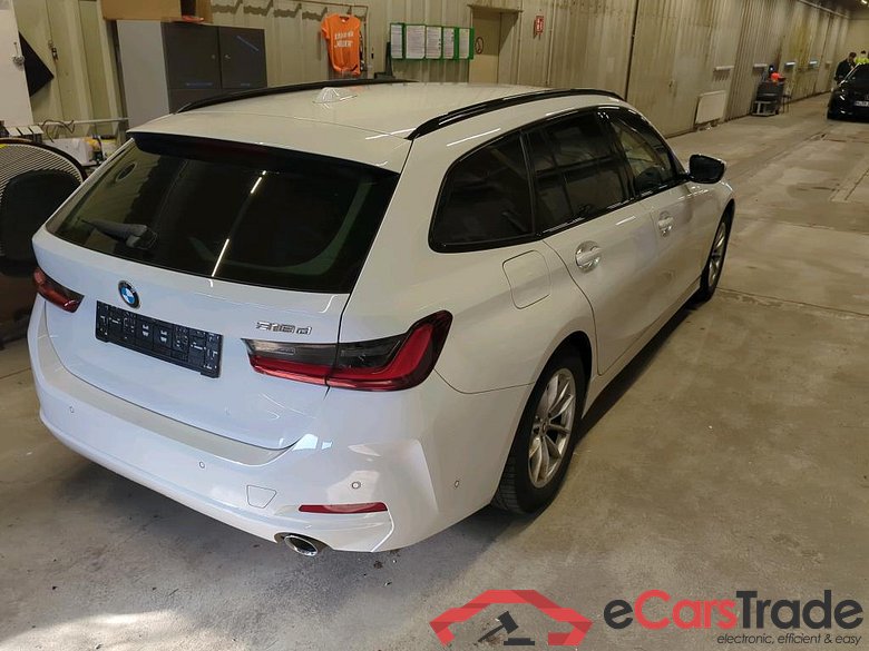 BMW 3er 318d Touring Aut. 5d 110kW #2