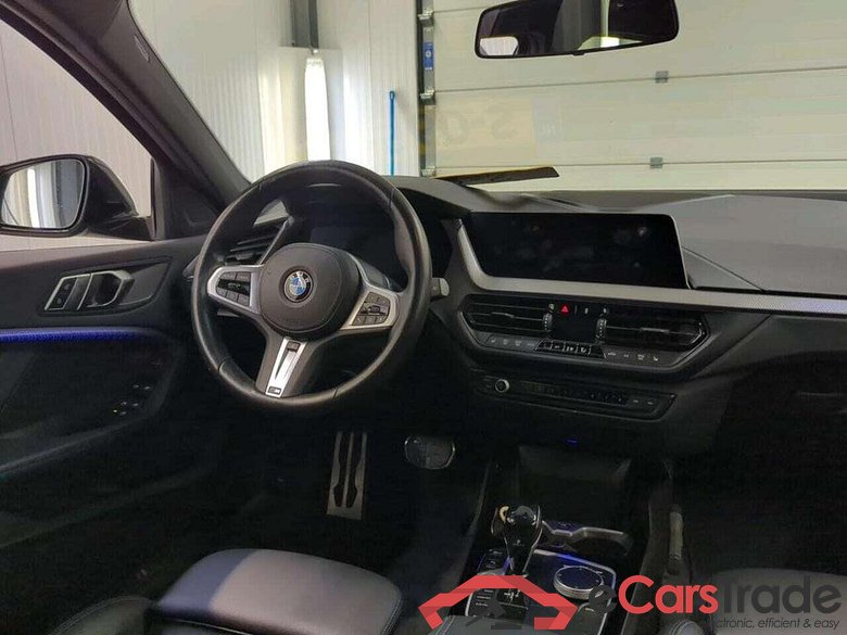 BMW 1-serie 118i Intro Ed. #3