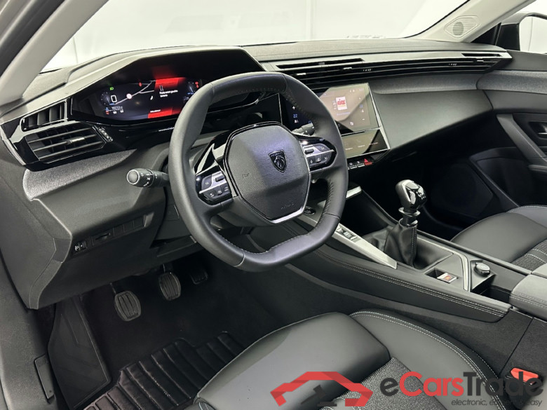 Peugeot 308 SW Allure 1.2 PureTech 130ch #6