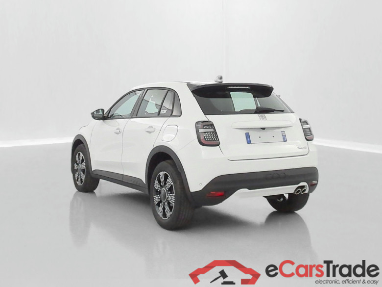 Fiat 600 Pop 1.2L Hybrid Turbo 145ch #5