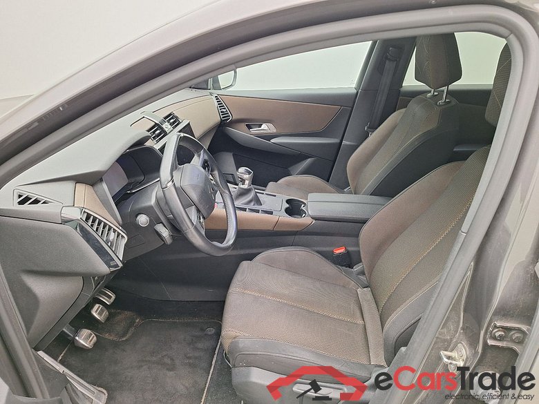 DS, DS7 CB '17, DS 7 Crossback 1.2 PureTech 130 Manual Be Chic 5d #3