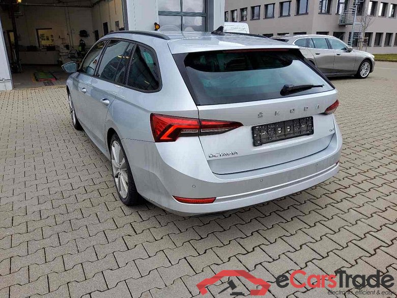 Skoda Octavia Combi (NX5)(01.2020->) DE - Kb5 2.0 TDI DPF EU6d, Ambition 4x4 (EURO 6d), 2021 - 2023 #4