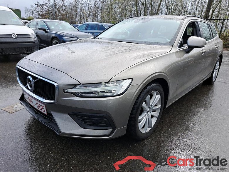 VOLVO V60 2.0 B3 GEARTRONIC MOMENTUM PRO