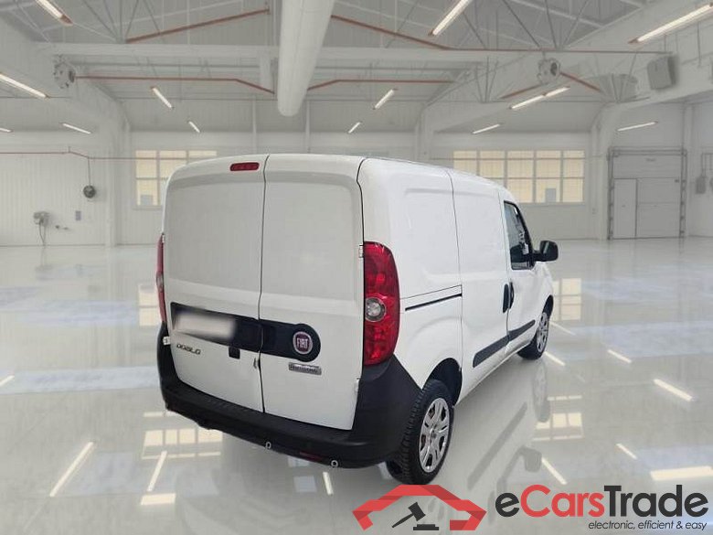 FIAT DOBLÒ CARGO / 2014 / 4P / VETT. FURGONATA CH1 LOUNGE 1.6 MJET 105CV E6D SeS #2