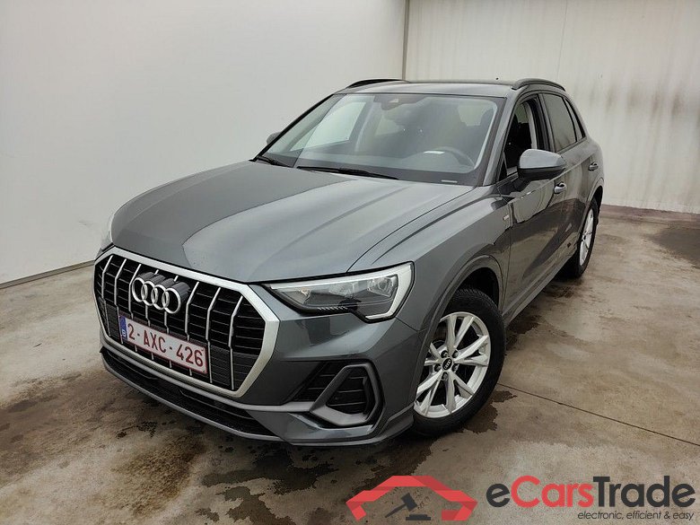 Audi Q3 35 TDI S tronic S line Business Edition 5d #1