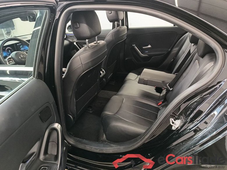Mercedes-Benz A-Klasse Limousine A 250e Business Solution 4d #3