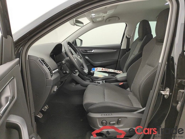 Skoda Karoq 1.0 TSI 81kW Style 5d #3
