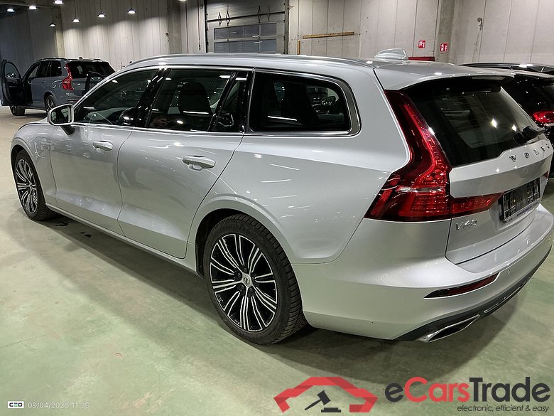 VOLVO V60 - 2018 2.0 T6 AWD PHEV Inscription #3