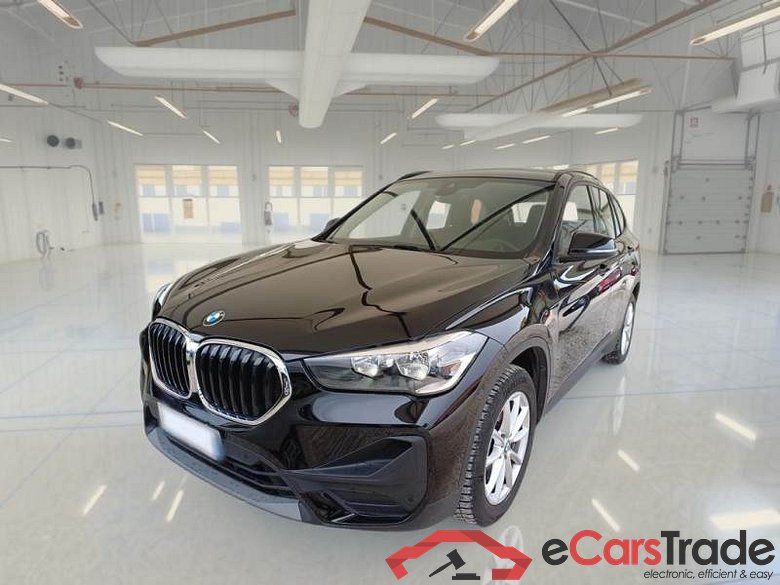 BMW X1 / 2019 / 5P / SUV SDRIVE 18I ADVANTAGE #1