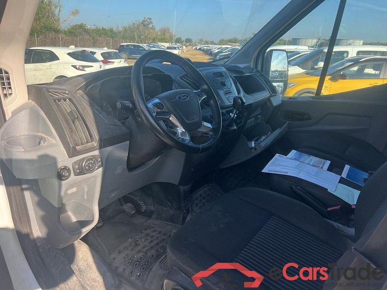 FORD Transit / 2013 / 4P / furgón 350 96kW L3H2 Van Trend Delantera #3