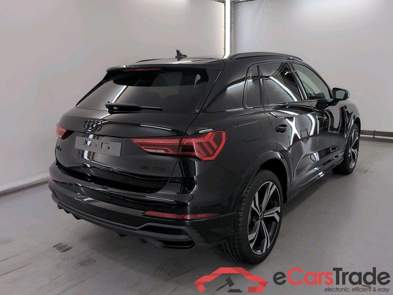 AUDI Q3 1.5 35 TFSI S TRONIC PRESTIGE EDITION #4