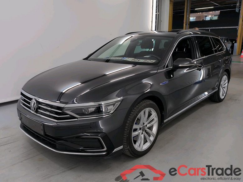 VOLKSWAGEN PASSAT VARIANT 1.4 TSI MSQ VARIANT GTE BUSINESS #1