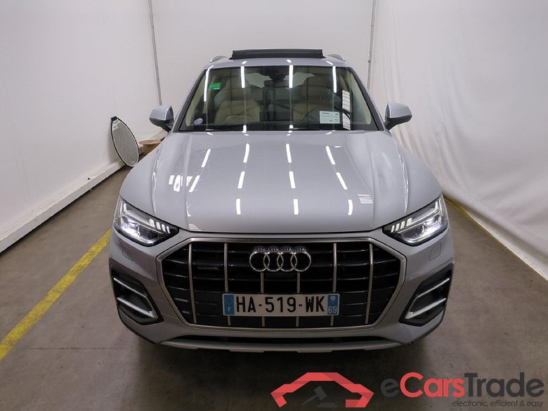 AUDI Q5 / 2020 / 5P / SUV 50 TFSI e 299 QTT S TRONIC 7 AVUS #3