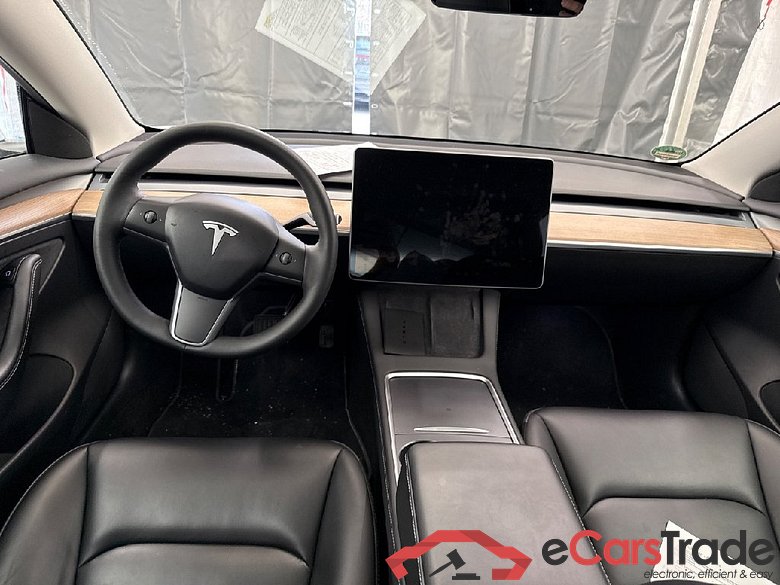 TESLA Model 3 Langstreckenbatt. Allradantrieb Dual Motor 4d 366kW #3