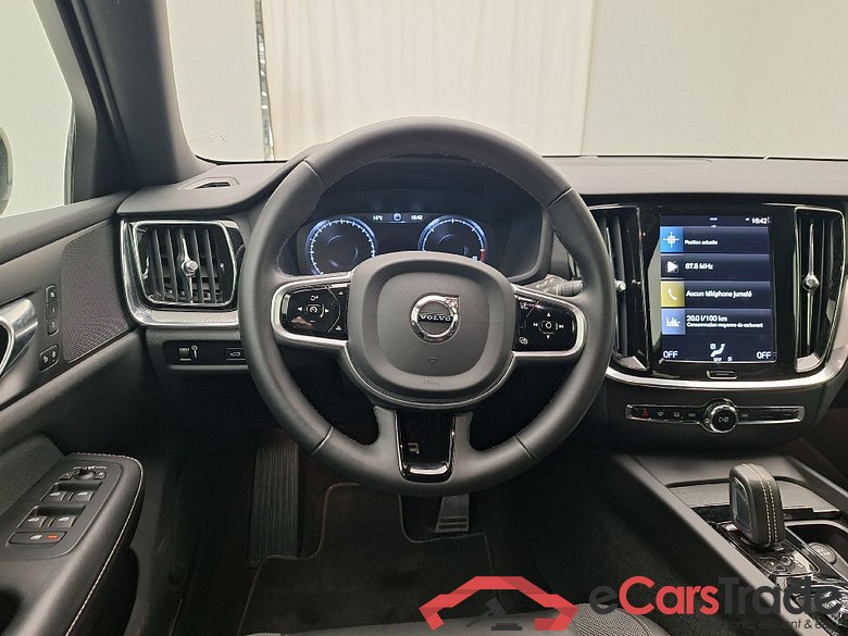 Volvo, V60 '18, Volvo V60 B4 D R-Design Aut. 5d #5