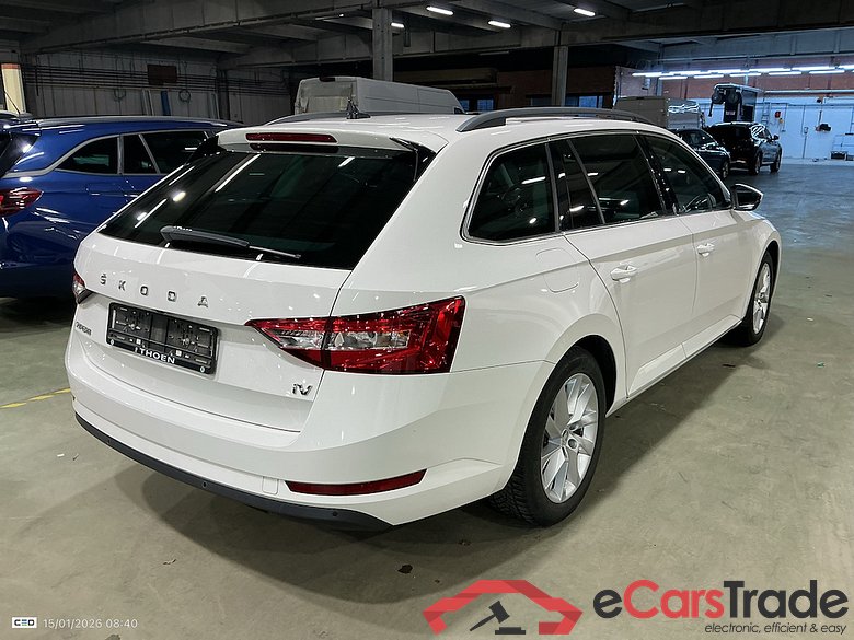 SKODA Superb 1.4 TSI PHEV 160KW DSG6 AMBITION #4
