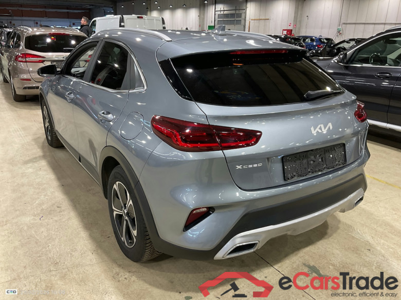 KIA XCEED 1.6 GDI PHEV DCT BUSINESS LINE #3