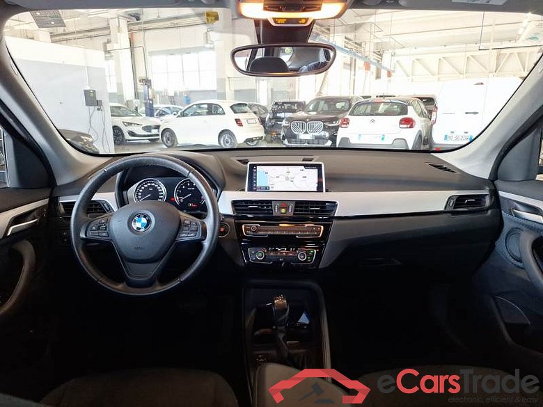 BMW X1 / 2019 / 5P / SUV XDRIVE 25E BUSINESS ADVANTAGE AUTOMATICO #3