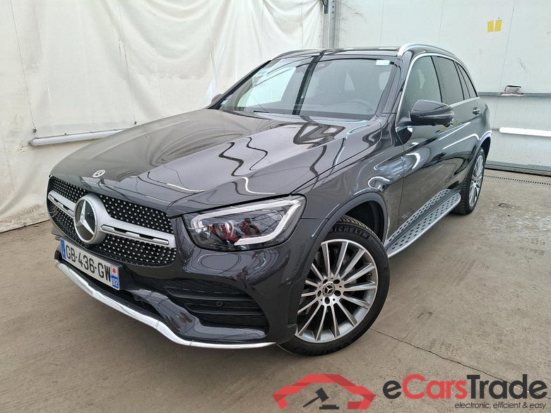 MERCEDES-BENZ GLC / 2019 / 5P / SUV 2.0 GLC 300 E AMG LINE 4MATIC