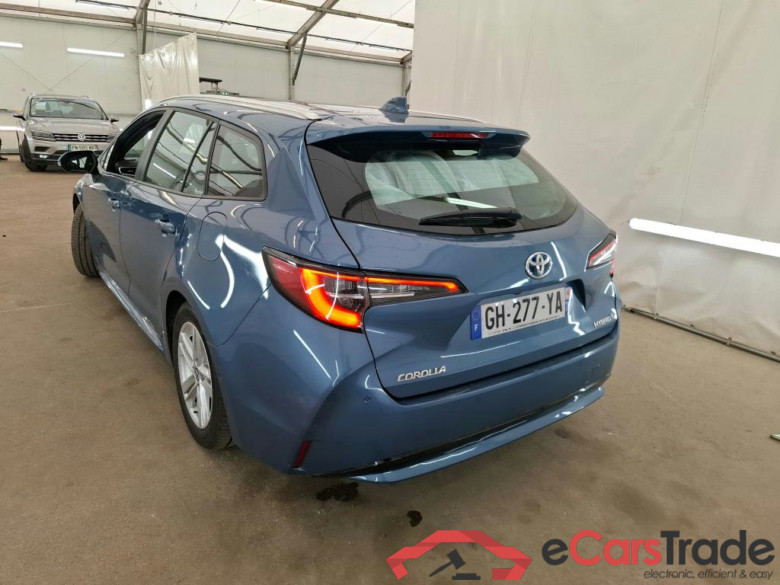 TOYOTA Corolla Touring Sports / 2018 / 5P / Break Hybride 122h Dynamic Business Beyond Zer #2