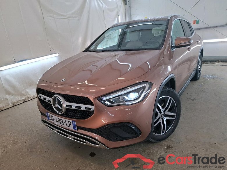MERCEDES-BENZ GLA / 2020 / 5P / SUV 1.3 GLA 250 e BUSINESS LINE DCT