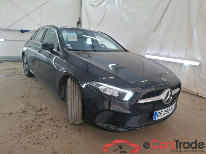 MERCEDES-BENZ Classe A Compact / 2018 / 5P / Berline A 180 Progressive Line 7G-DCT #4