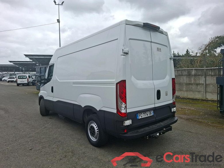 IVECO Daily VU 4p Fourgon 35S14GA8 V/P11 H2 3520 #2