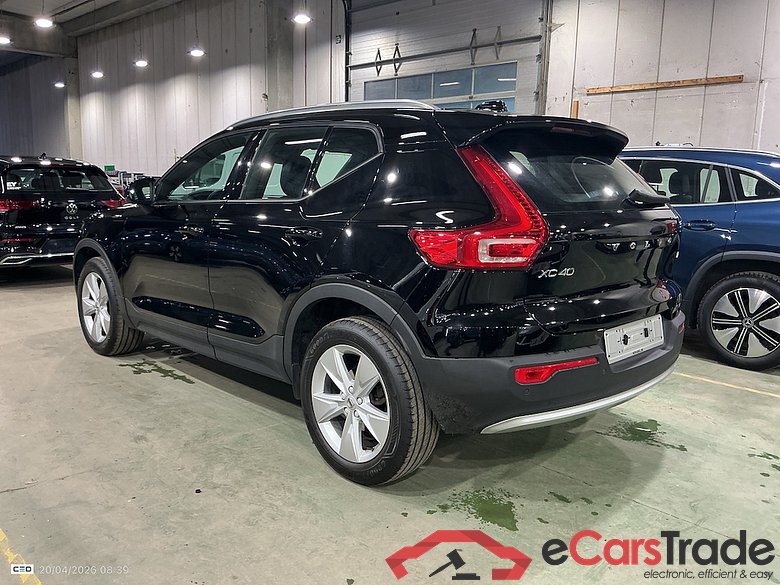VOLVO XC40 1.5 T2 CORE #3