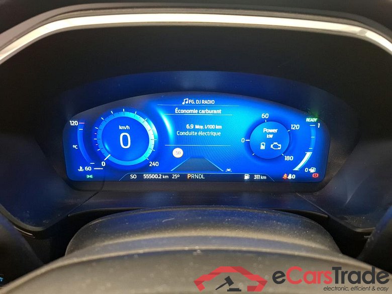 FORD Kuga / 2019 / 5P / SUV 2.5 190 hybrid Flexifuel Pshift Titanium #6