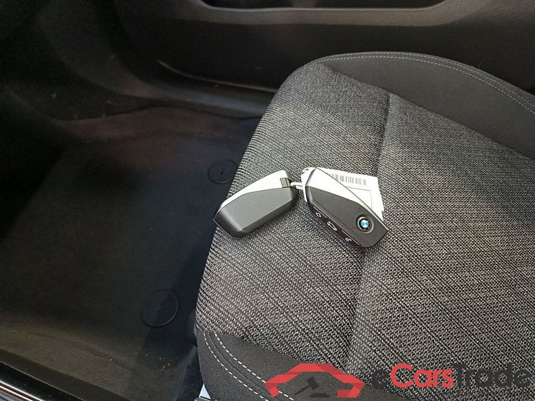 BMW X1 DIESEL - 2023 2.0 dA 150hp sDrive18 5d #4