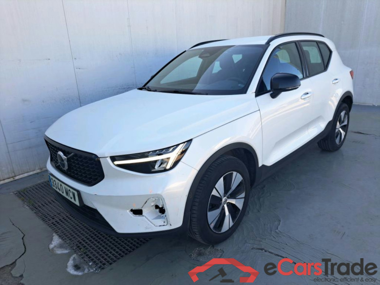 VOLVO XC40 todoterreno 2.0 B3 G Plus Dark Auto 160 CV #1
