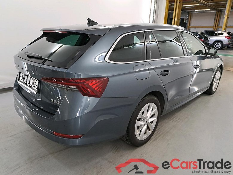 SKODA Octavia 1.5 TSI MHEV 110KW DSG7 CLEVER+ #4