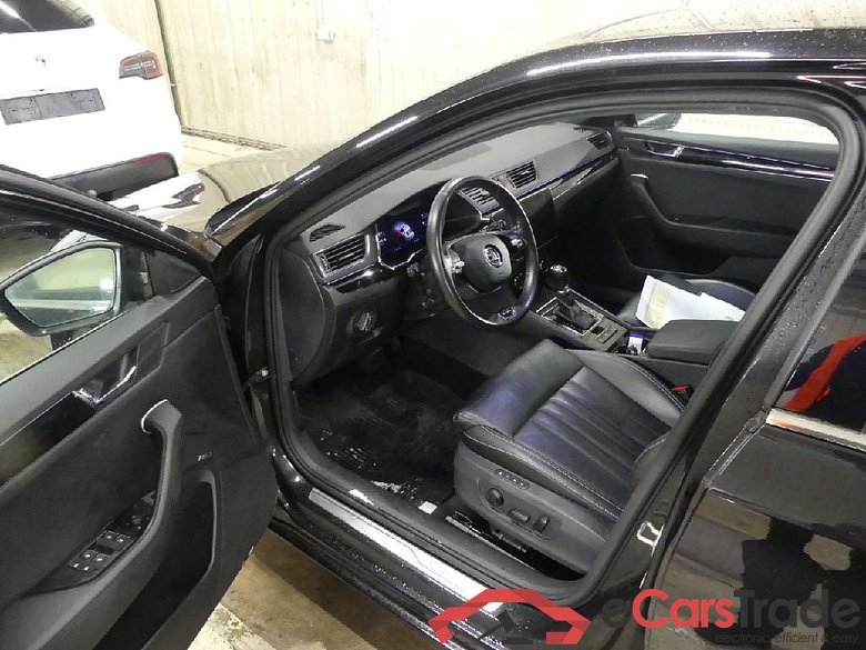 Skoda Superb 2.0 TDI 200Hp L&K Aut. Pano LED-Xenon Virtual Navi Leather KeylessGo Klima PDC ... #5