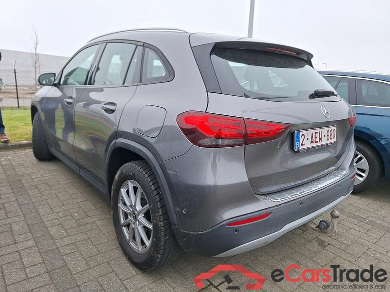 MERCEDES-BENZ GLA - Klasse 2.0 GLA 200 D DCT BUSINESS SOLUTION #3