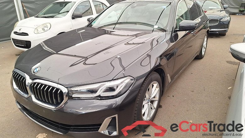 Baureihe 5 Lim. 545 e xDrive Luxury Line 3.0 290KW AT8 E6d #1