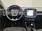 preview Volvo XC40 #4
