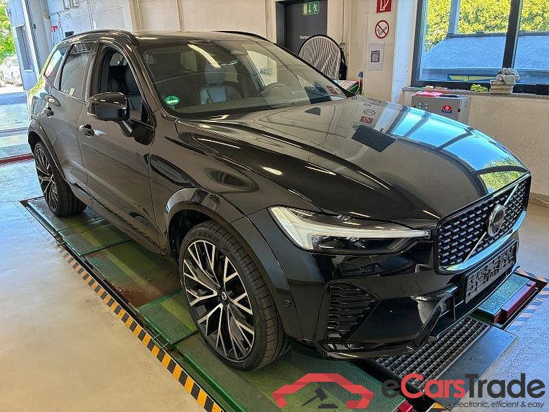 Volvo XC60 (03.2017->) DE - SUV5 B5 (Benzin) 2WD EU6d, R-Design Mild-Hybrid, (Facelift) 2021 - 2022 #2